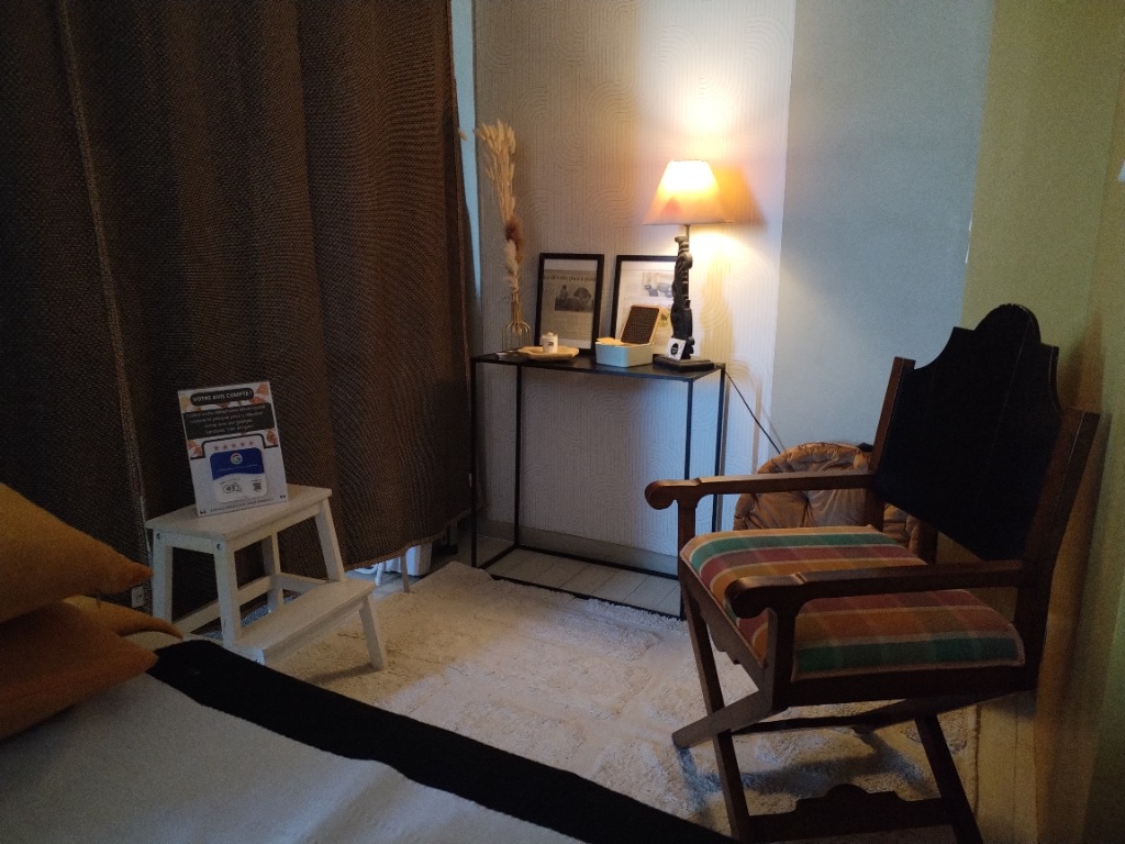 photo cabinet ESPACE HOLISTIQUE 33