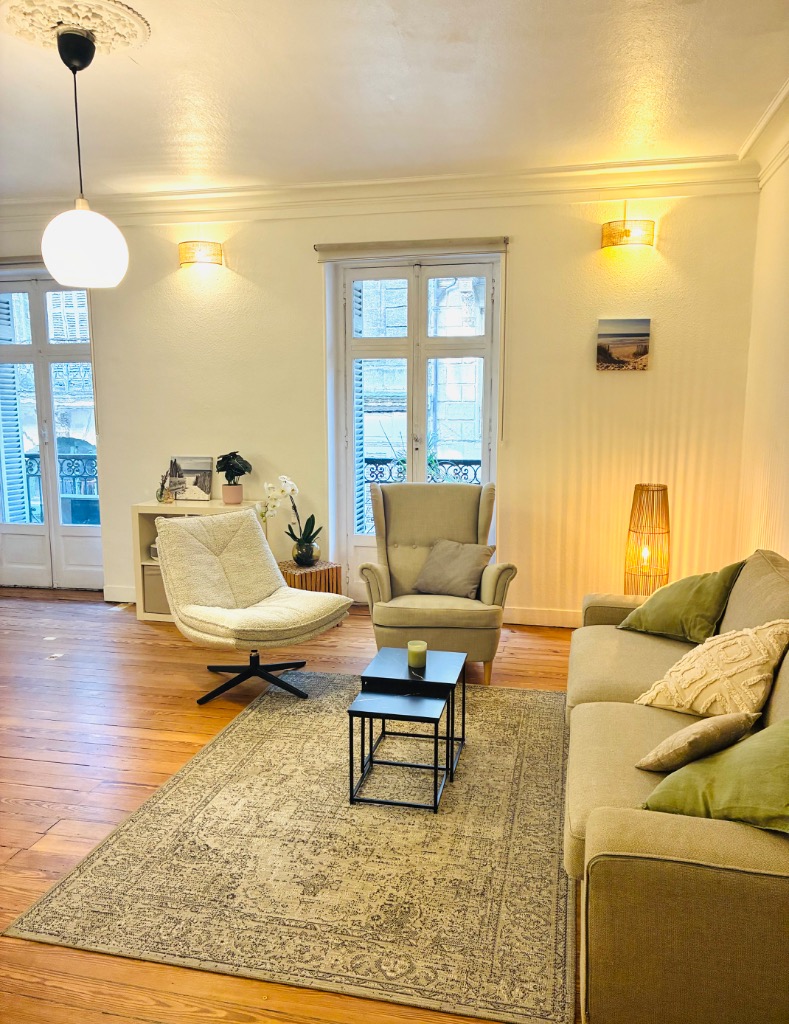 photo cabinet Marie Postulka