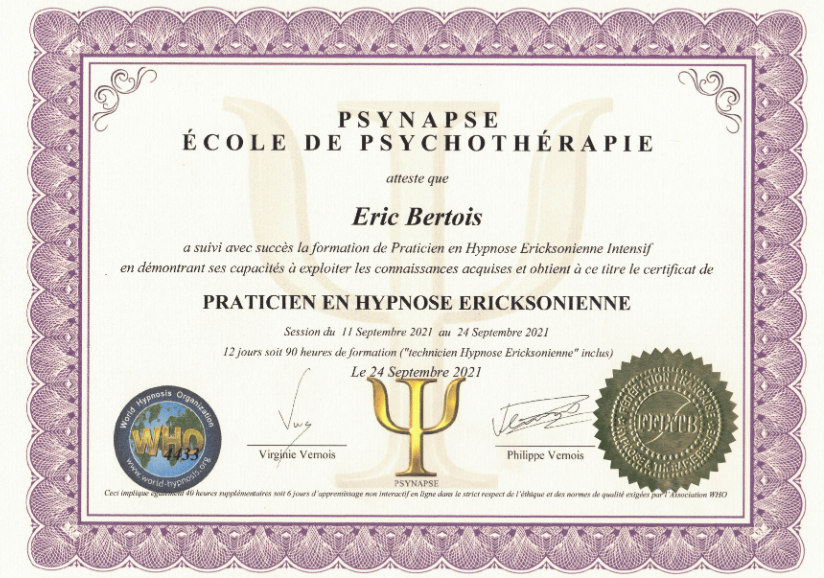 photo diplome Éric BERTOIS