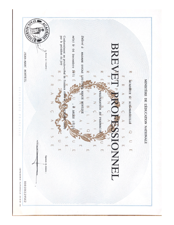 photo diplome Ludivine Dugas