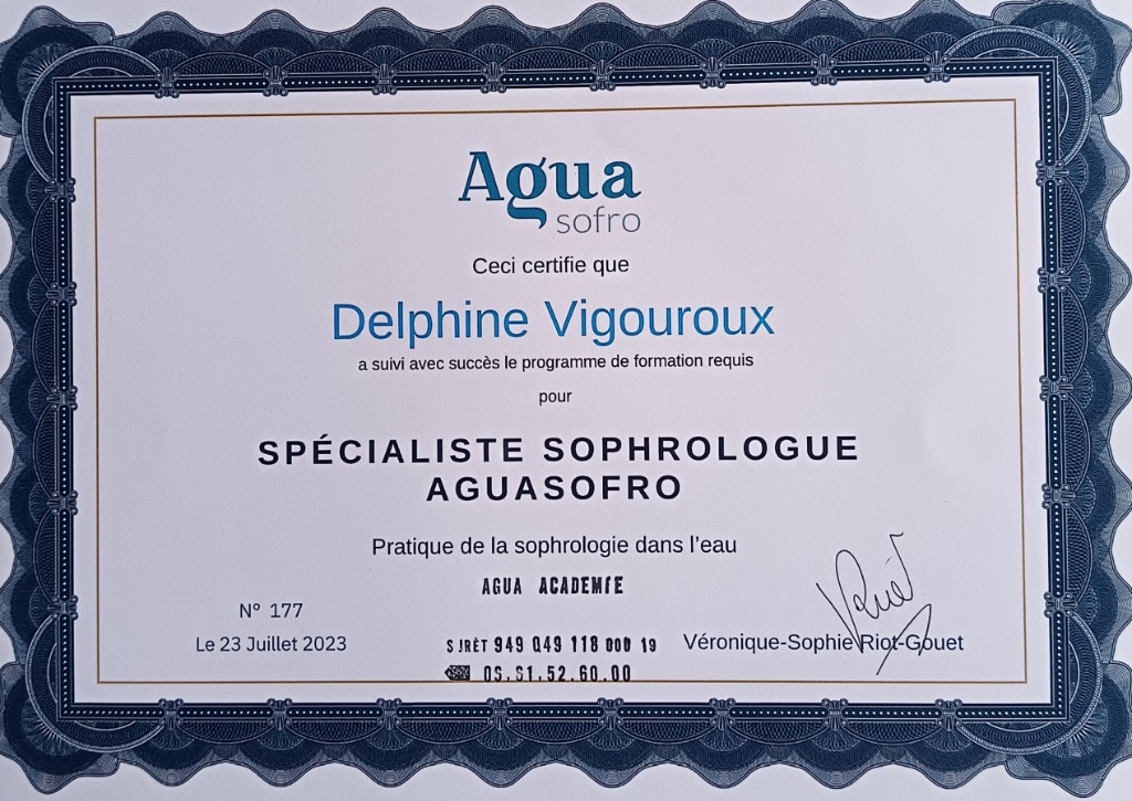 photo diplome Delphine VIGOUROUX 