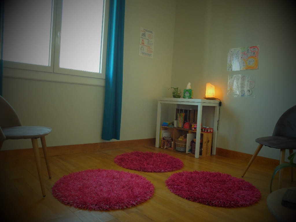 photo cabinet Raïssa Ferret-sophrologue