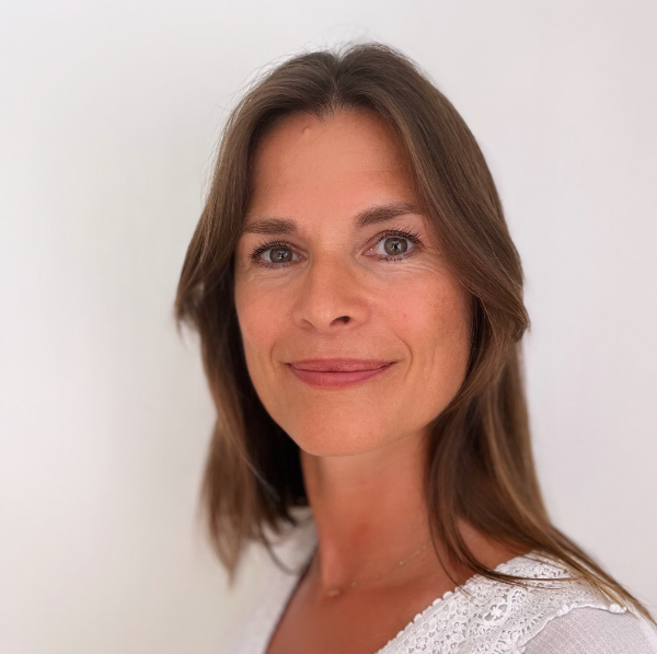 Véronique RONDE-OUSTAU