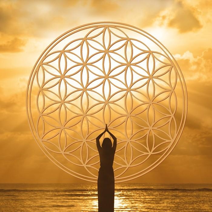 photo portrait HAPPYNESS THERAPY MASSAGE TAO TANTRA