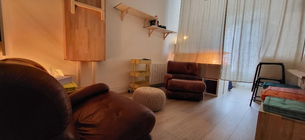 photo cabinet GNINGUE Diakhère