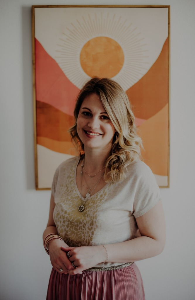 photo portrait Julie TOFFOLI - Les Ailes d’une Doula