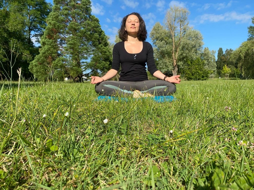 photo portrait AnandaMaya Song