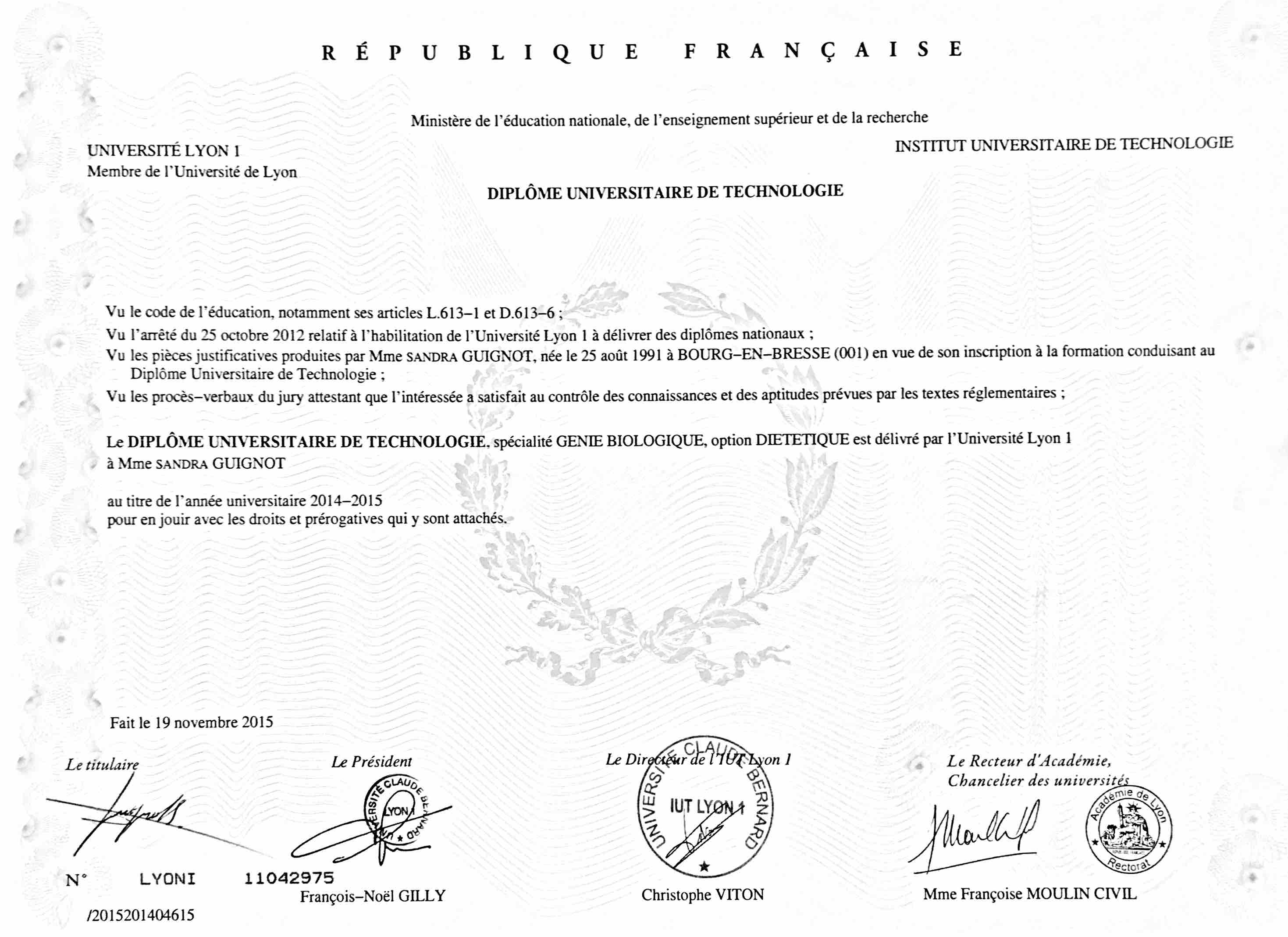 photo diplome Sandra Guignot - Nutrisportsanté