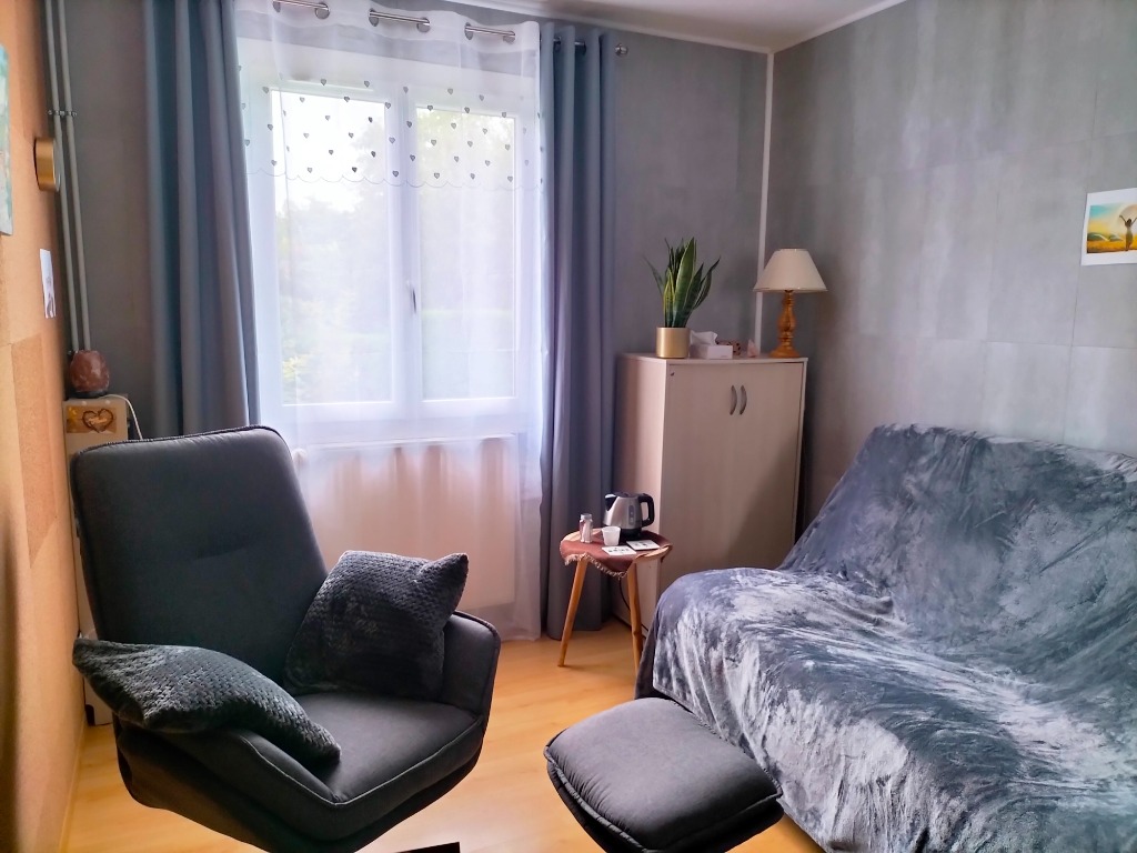 photo cabinet Isabelle Sanchez sophrologue 