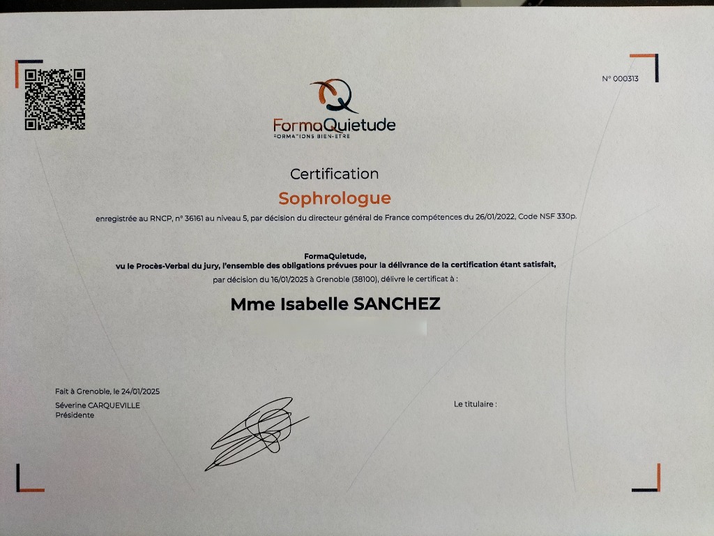 photo diplome Isabelle Sanchez sophrologue 