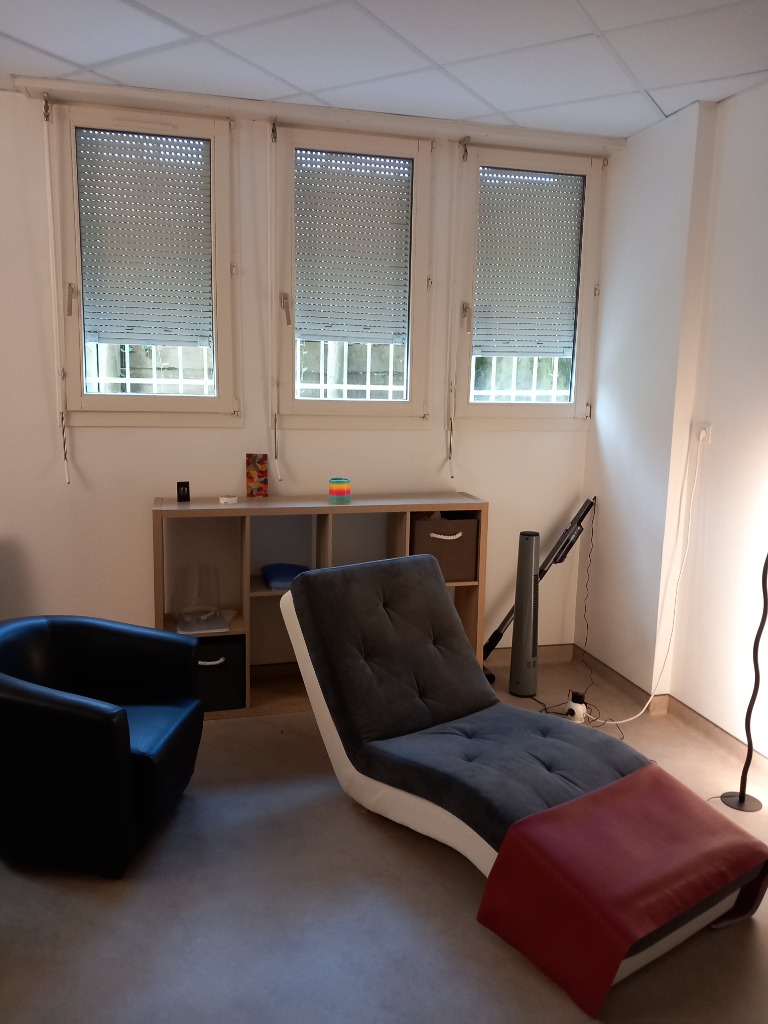 photo cabinet Nahk Hypnose - Karine Nahkag