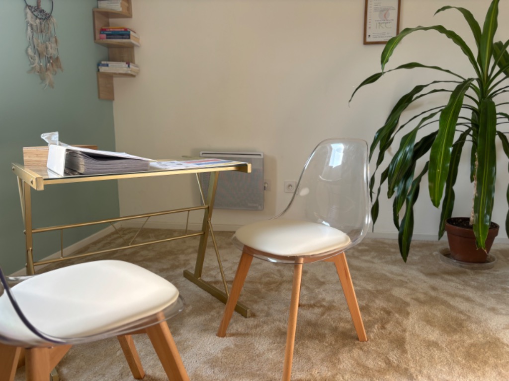 photo cabinet Léa Thonniet