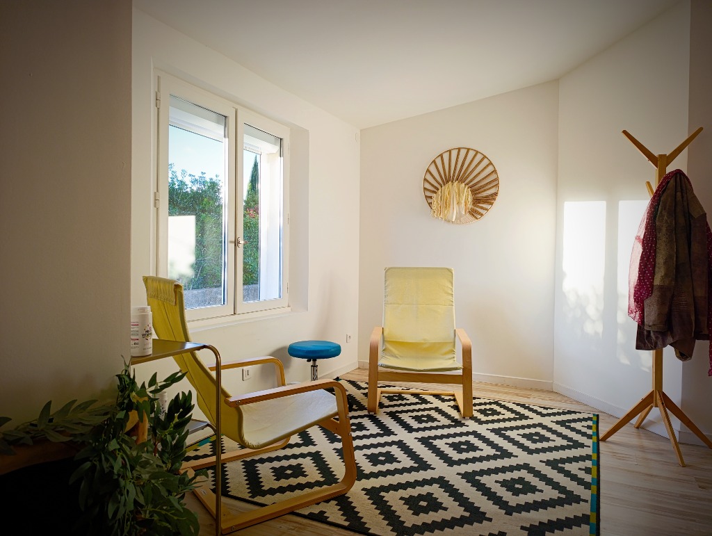 photo seance P. Heurtaux Hypnothérapeute Coustellet