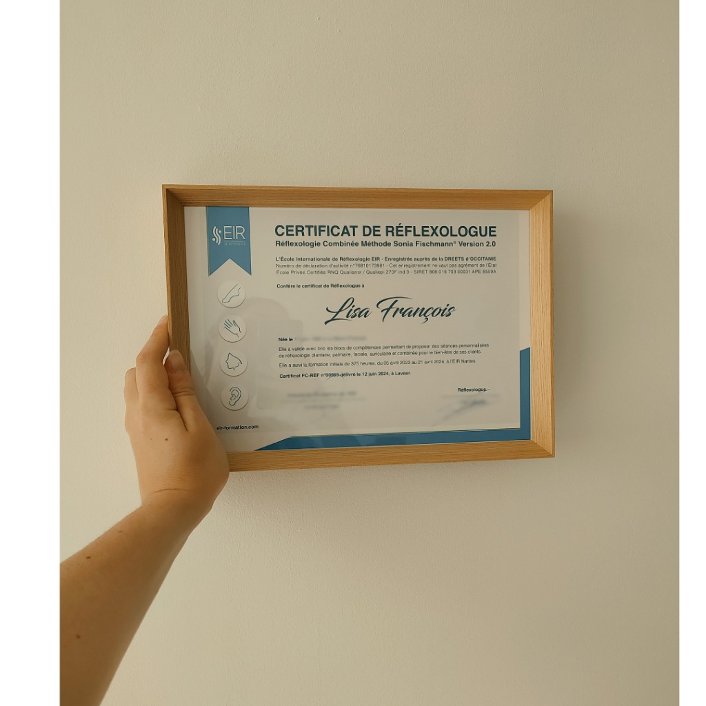 photo diplome Joaliya - L’Espace Bien-être