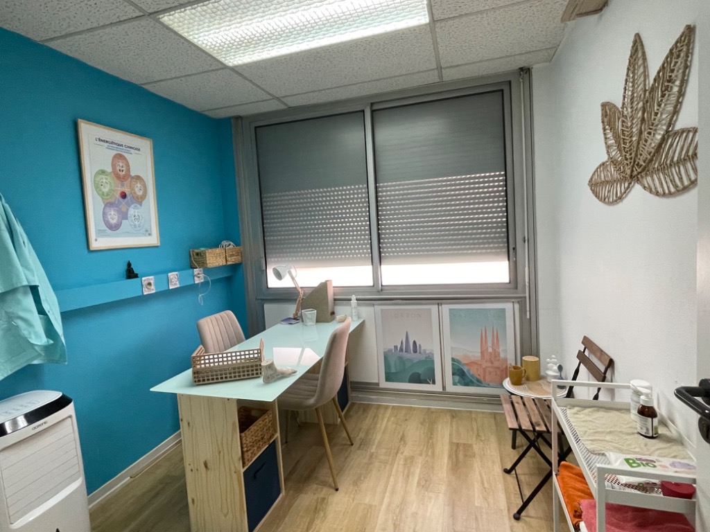 photo cabinet Carine Gourdou Reflexologue plantaire