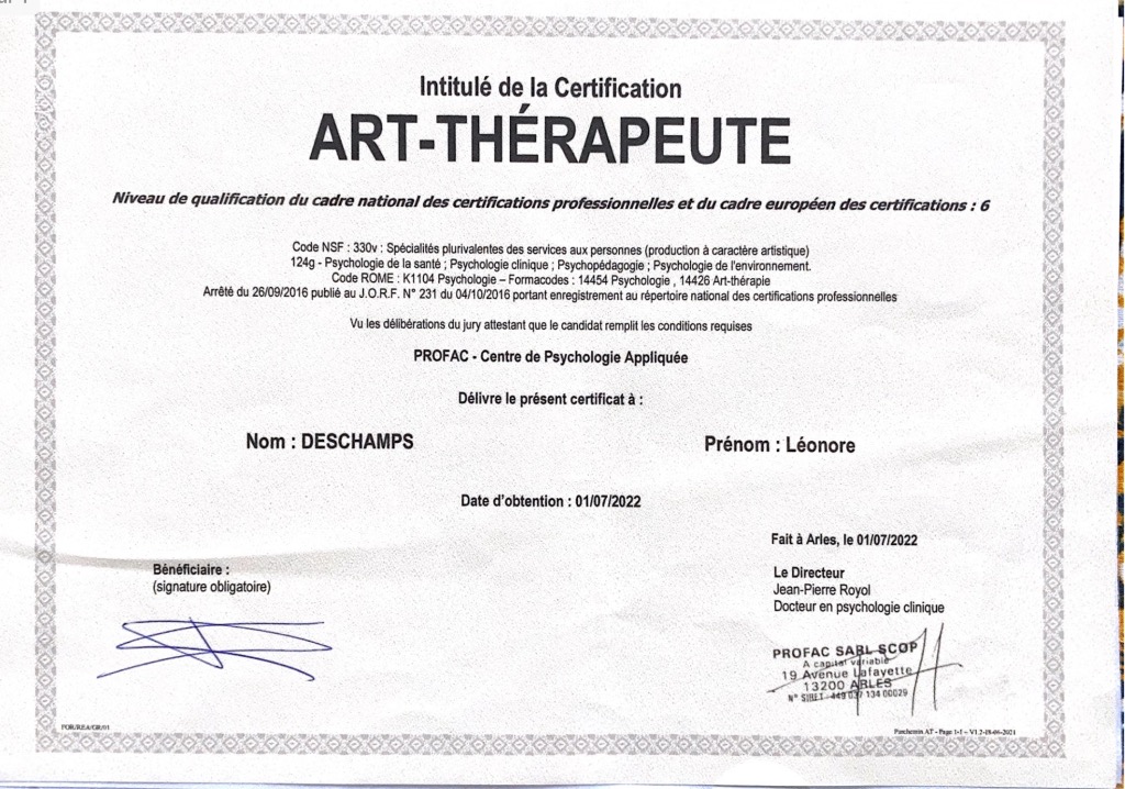 photo diplome Léonore Deschamps