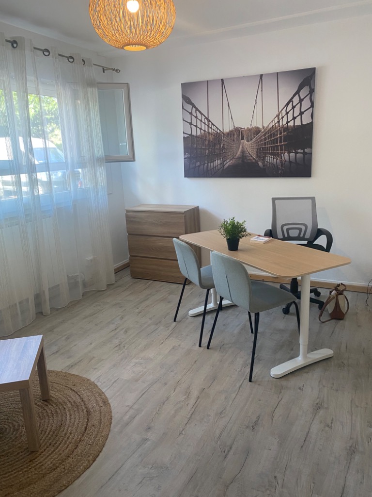 photo cabinet Aïnes SARDI