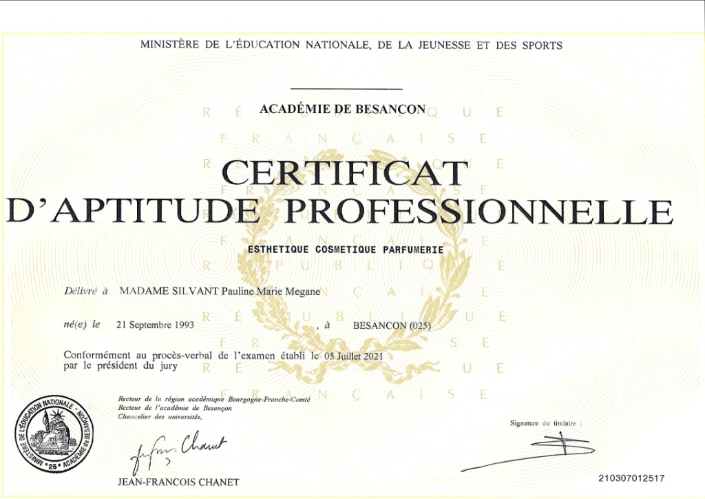 photo diplome Les Envolées Magiques 