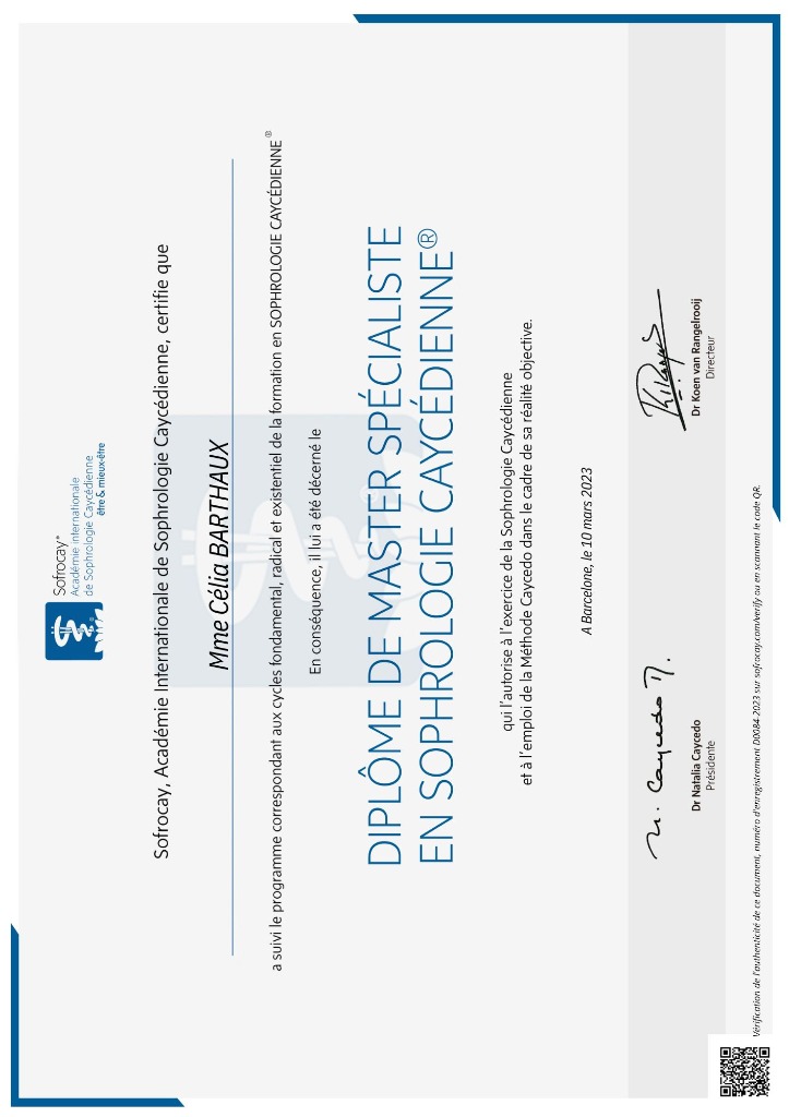 photo diplome Célia BARTHAUX