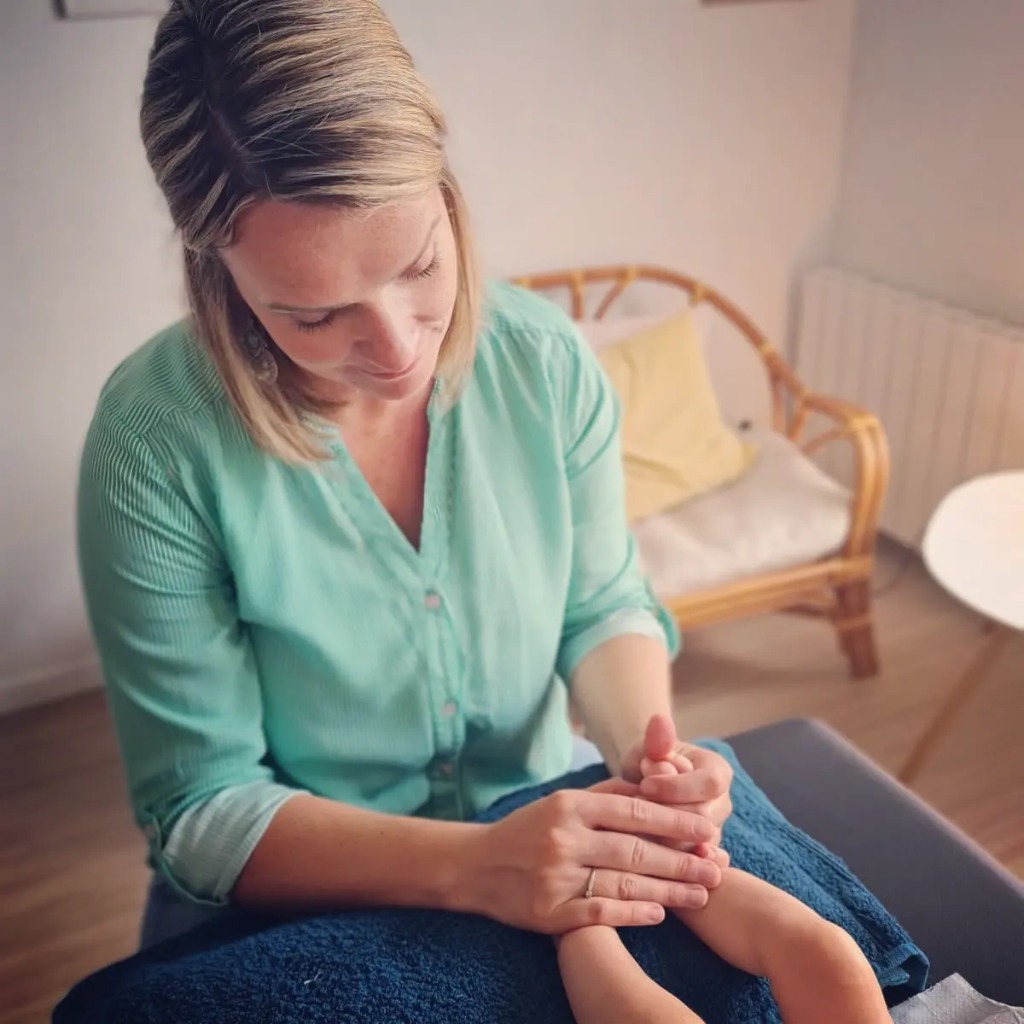 photo seance Valérie Guyomard réflexologue