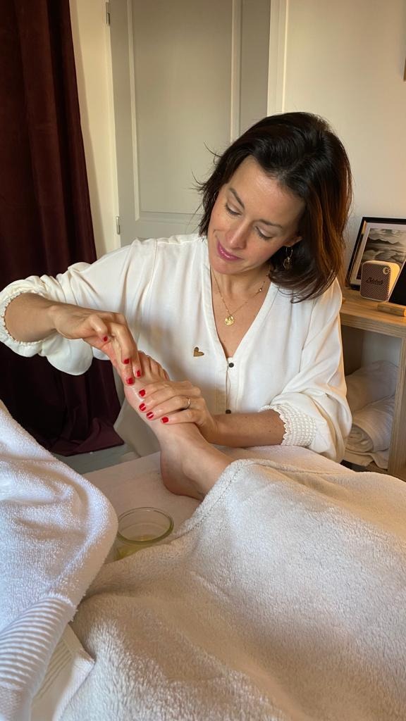 photo seance RACINES Réflexologie & Bien-Etre