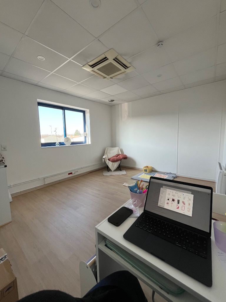 photo cabinet Camille CHAPITEAU