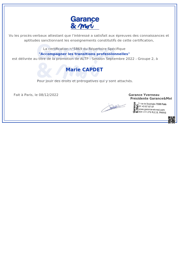 photo diplome Open Carrière LAB