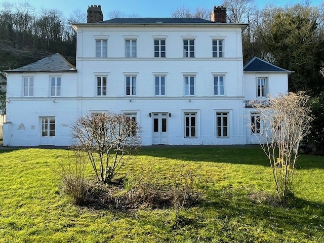 photo cabinet Emilie Mura Dufourmantelle