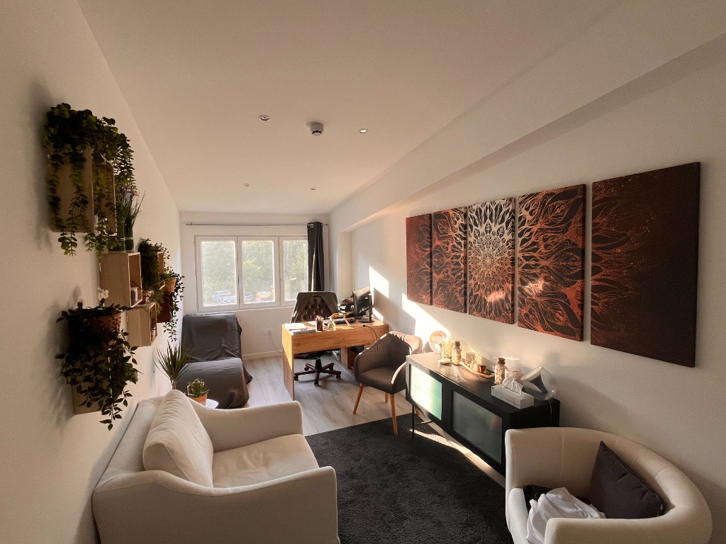 photo cabinet Wahib Naouar