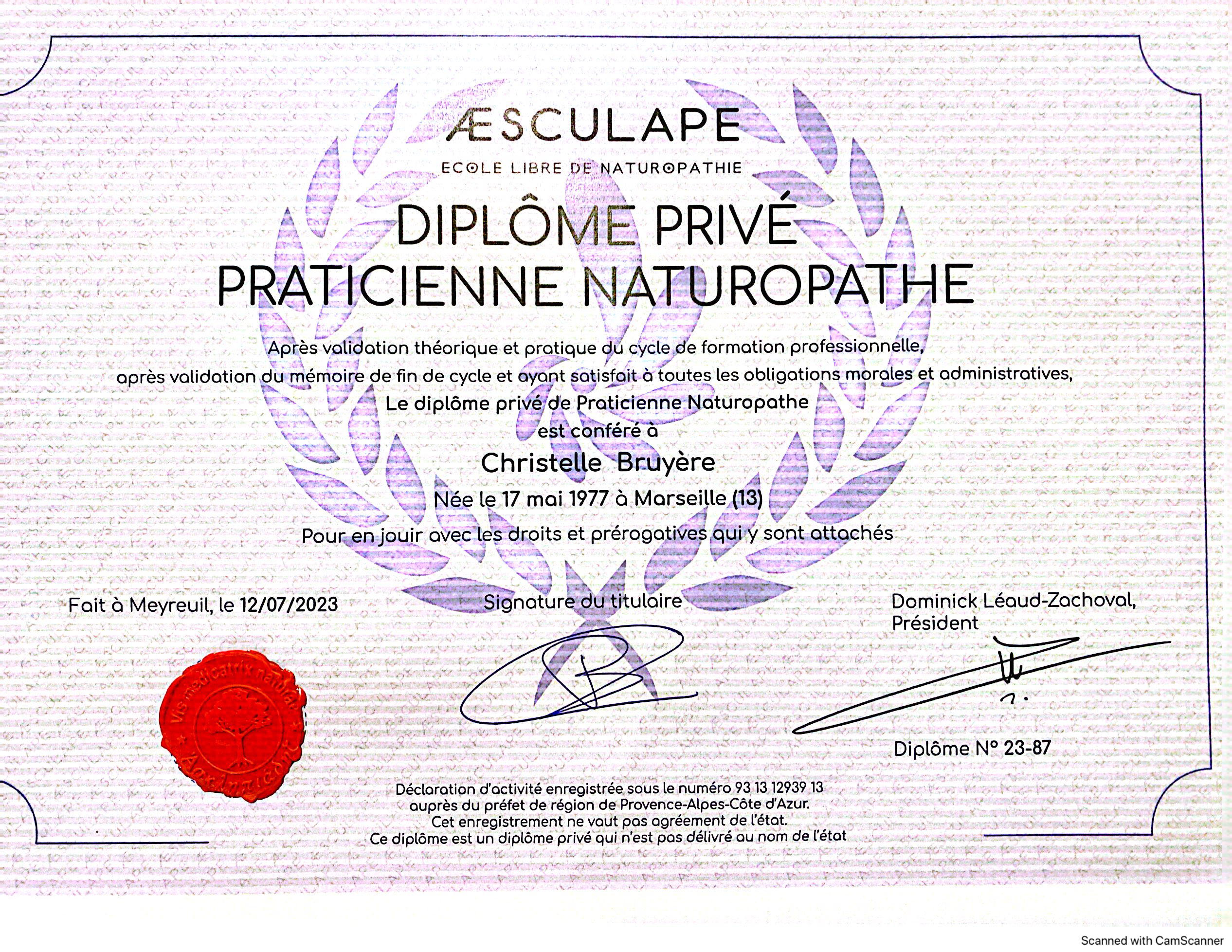 photo diplome Christelle Bruyère