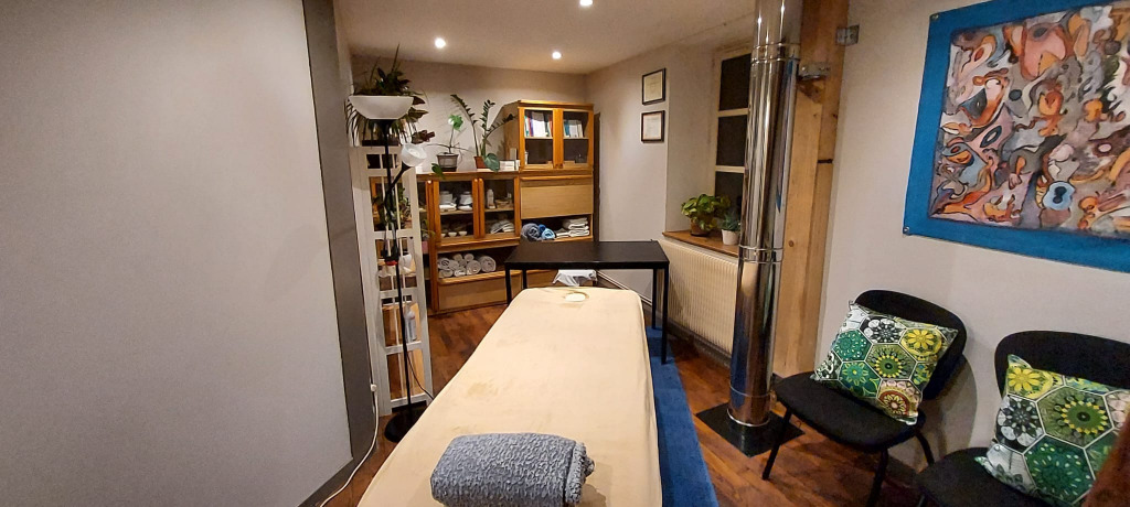 photo cabinet Roza Nguyen