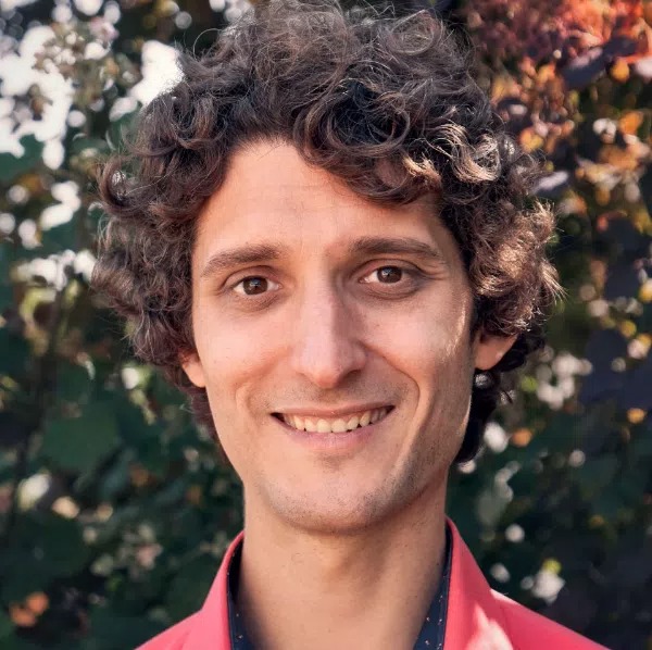 photo portrait Julien Studer EMDR - Magnétisme