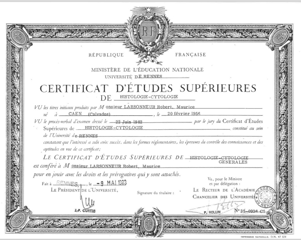 photo diplome LARSONNEUR