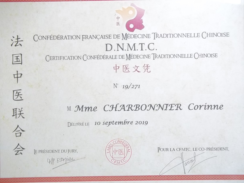 photo diplome Corinne Charbonnier