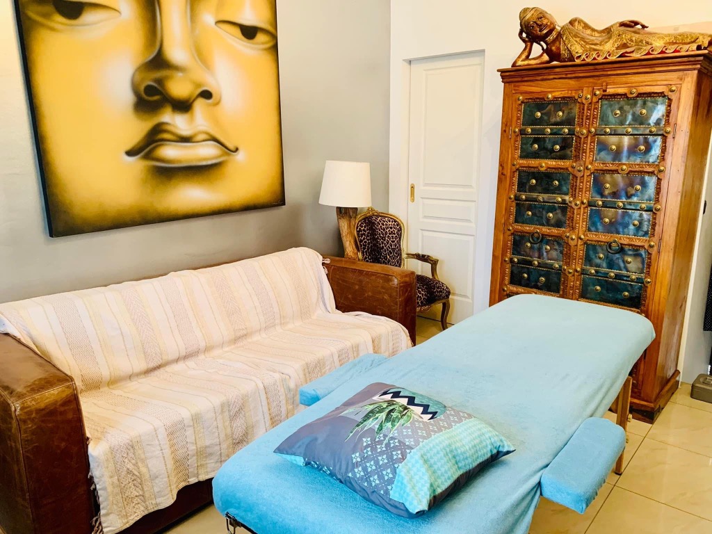 photo cabinet Karine B Magnétiseuse Formattrice