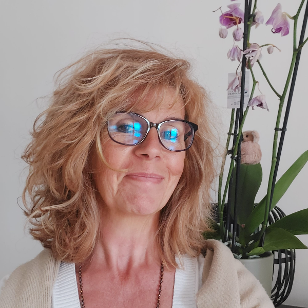 Valérie ELINEAU Sophrologue RNCP