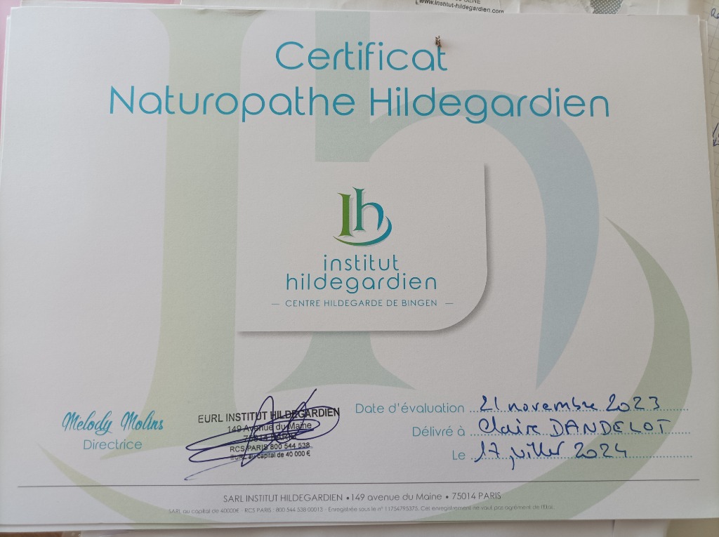 photo diplome Claire DANDELOT