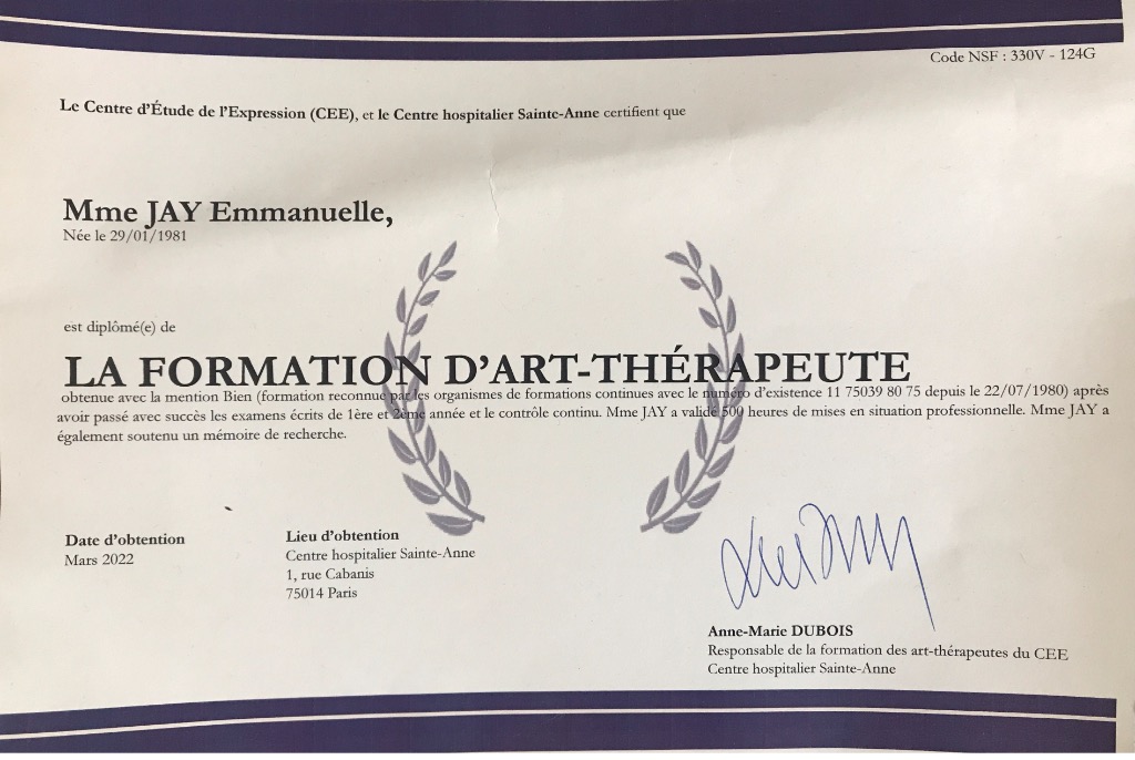 photo diplome Emmanuelle Jay