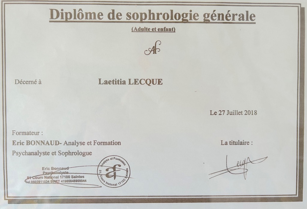photo diplome Laetitia LECQUE