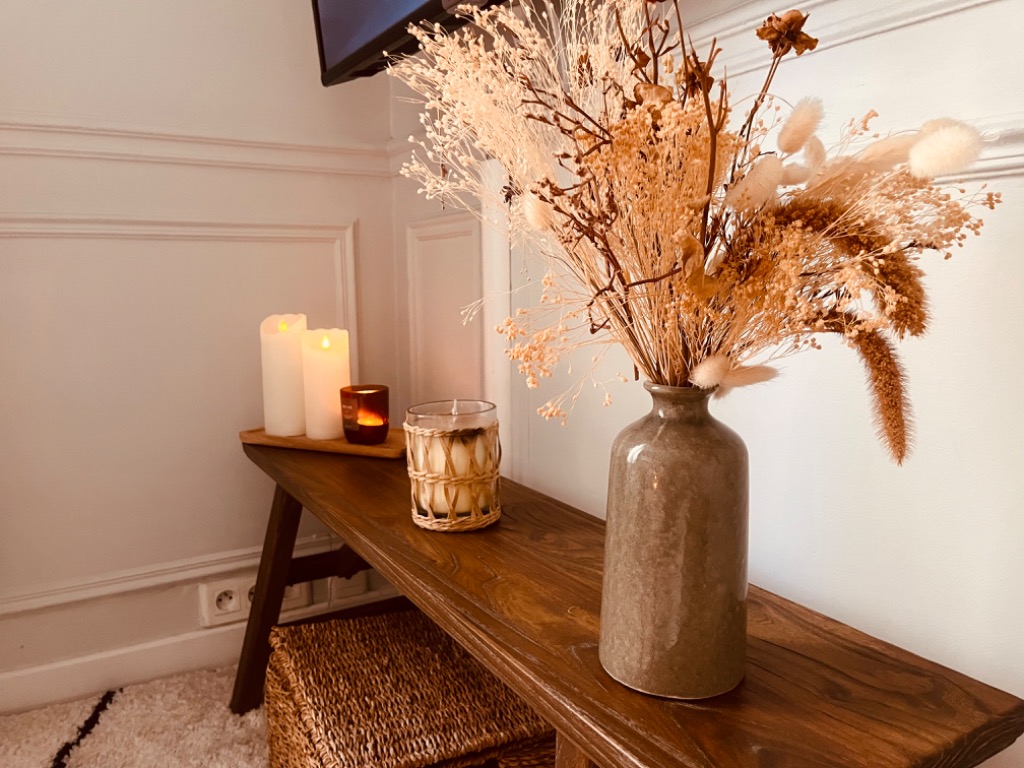 photo cabinet Laure Hands