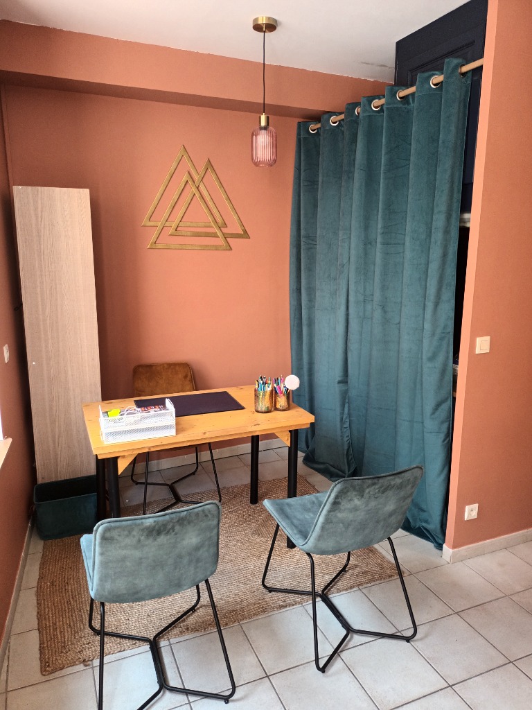 photo cabinet Estelle Aubry-patsalis Nutrition, Saint-Etienne