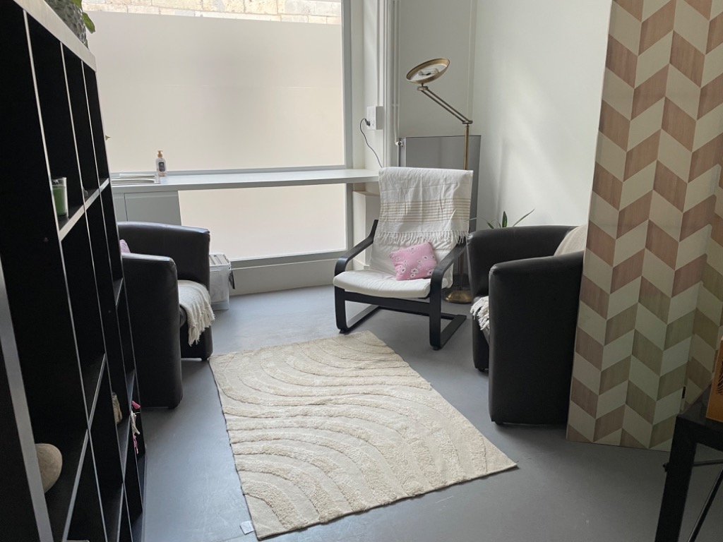 photo cabinet Sophrologue Isabelle Hollandre 