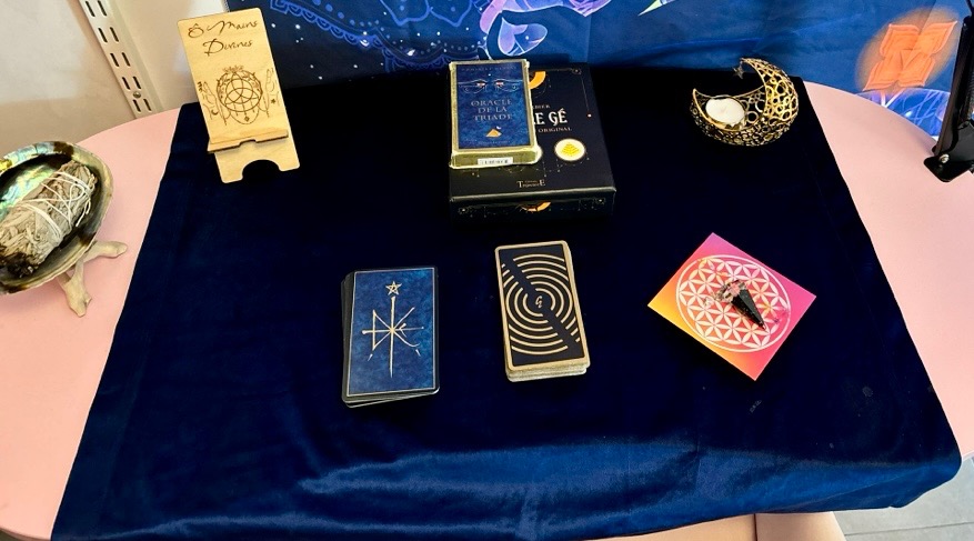 photo seance Ô mains divines