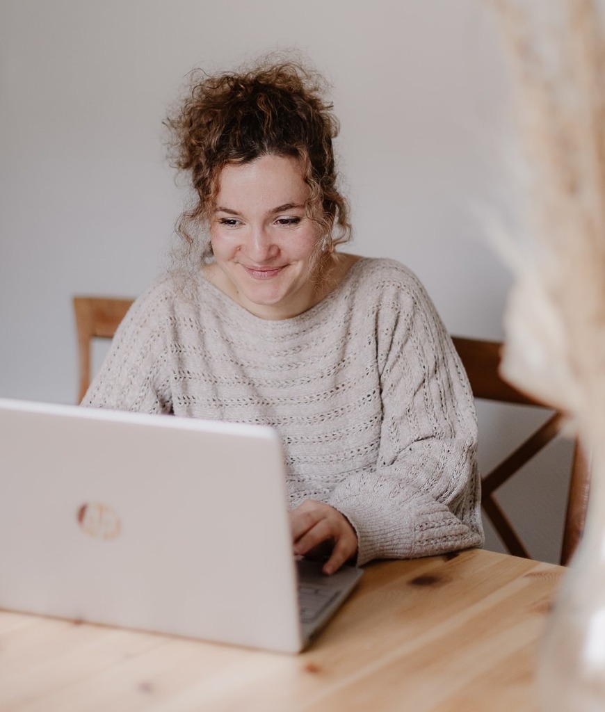 photo portrait Chloé Rodier - Ateliers A’Venir