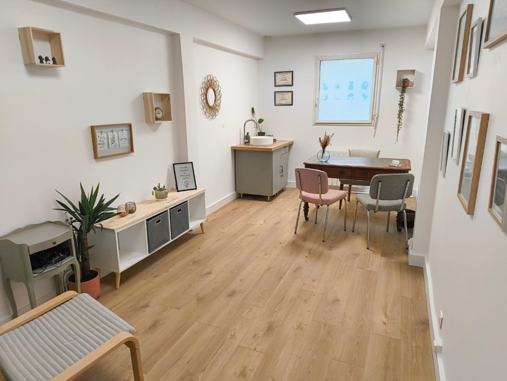 photo cabinet Cécile Clautour Hypnothérapeute et Sophrologue