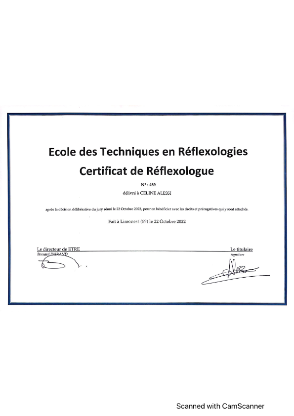 photo diplome Alessi Céline - Célôa Réflexologie