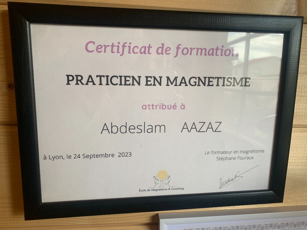 photo diplome Abdeslam Aazaz