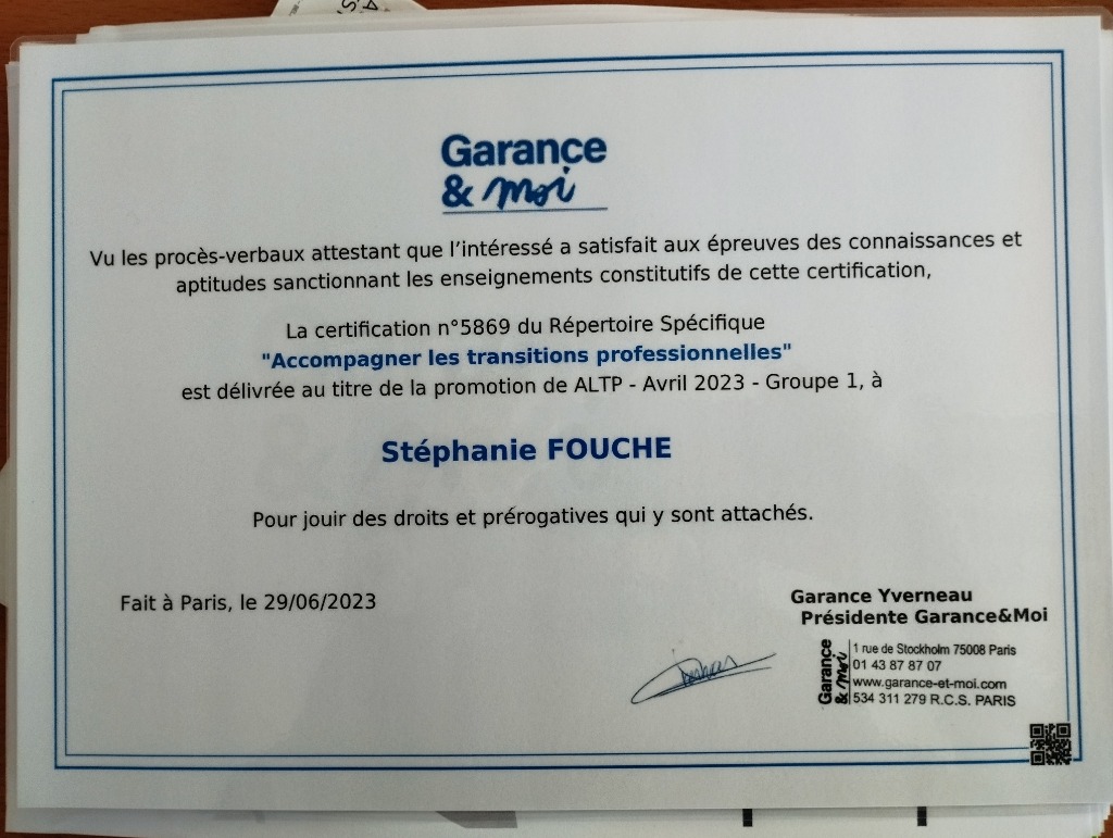 photo diplome Stéphanie Fouché