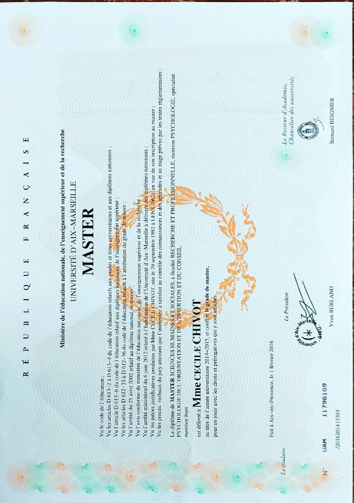 photo diplome Cécile CHIVOT