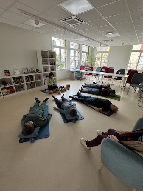 photo activite Juliet Hives - Heart and Harmonics